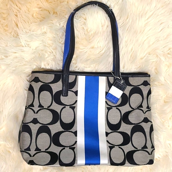 Coach Handbags - Coach Tote Bag